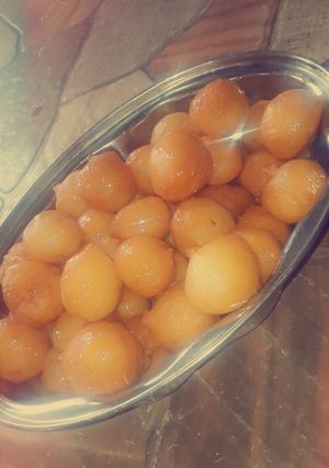 صورة لوصفة لقيمات بالكاسترد