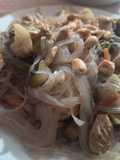 Chapsui de verduras con fideos