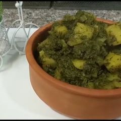 A picture of Potato 🥔 Spinach.