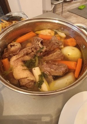 Húsleves kakasból recept fotója