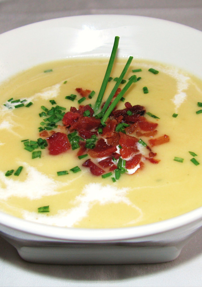 Una foto de Crema de puerros con jamón