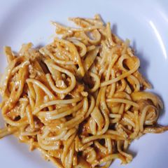 A picture of Chicken spaghettie.