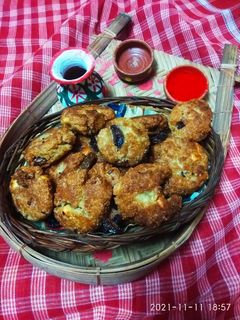ঠেকুয়া (Thekua recipe in Bengali) রেসিপির প্রধান ছবি