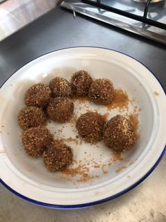 Una foto de Bolitas de tamarindo