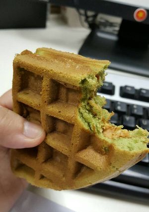 A picture of Purry's Green Matcha Waffle.