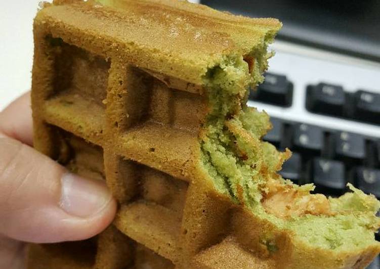 Purry's Green Matcha Waffle