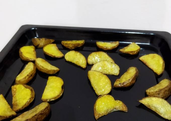 Cara Gampang Menyiapkan Potato wedges (kentang panggang) yang Enak