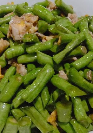 รูปของ ถั่วผัดไข่ ติดตามยูทูป แคร์หมูสร้างอาชีพ จันตนา แจ่มกระจ่าง 🤍😋