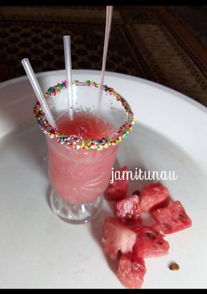 A picture of Water Melon Smoothie.
