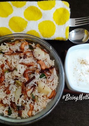 A picture of Potato Pulao.