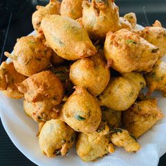 A picture of Methi na gota.
