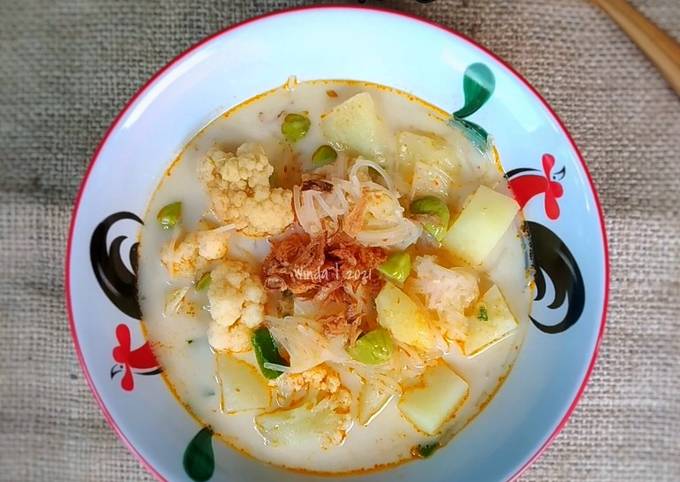 Resep: 35. Sayur Besan (khas Betawi) Menu Enak