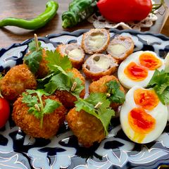 A picture of Mozzarellas Pork Balls.