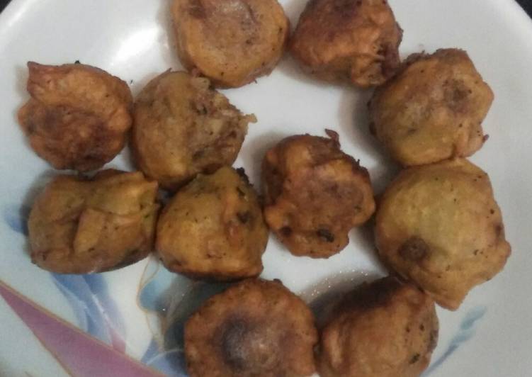 Recipe of Quick Khate Aloo Pakore
