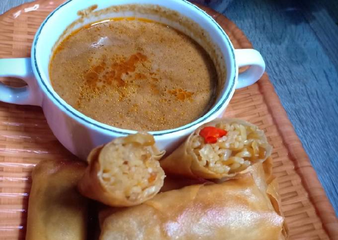 Lumpia mie sambel kacang