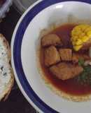 Caldillo de cerdo y elote con pan relleno de requesón y epazote con quelites las correa