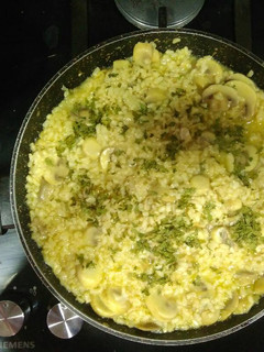 Una foto de Risotto champiñones