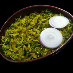 A picture of Lima beans saag.