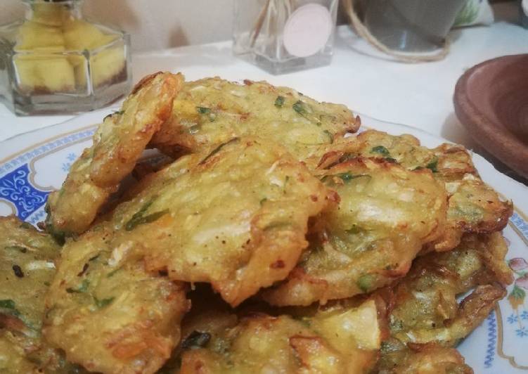 Bakwan Sayur Chrispy di Luar, Lembut di Dalam