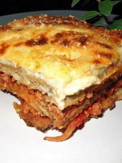 Una foto de PASTEL DE BERENJENA (MOUSSAKA GRIEGO). JON STYLE