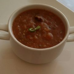 A picture of Thick vegetable soup.