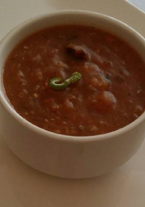 A picture of Thick vegetable soup.