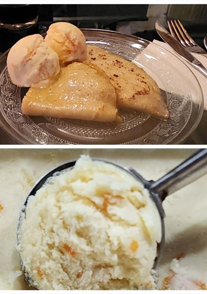 Una foto de Helado de quinotos en almíbar sobre crêpes flambeadas 🔥 (con claras pasteurizadas!)