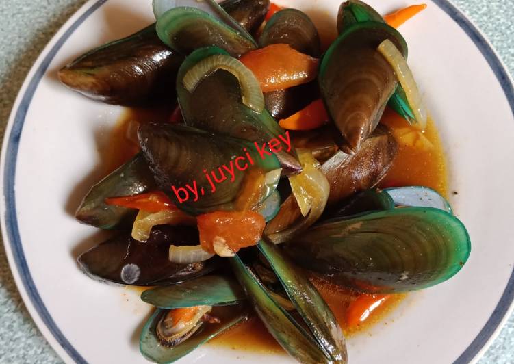 Kerang ijo pedas saus tiram