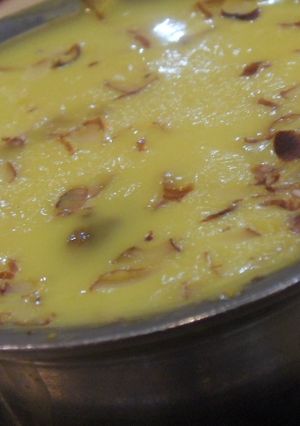 A picture of Nutty Spicy Milk.