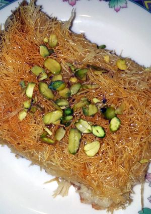 A picture of Pam's Kunafa(my version).....