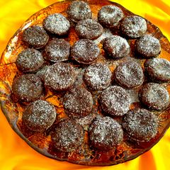 A picture of Chocolate Brownie Appe Bites.