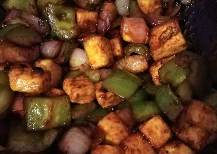 How to Prepare Any-night-of-the-week Dry chilli paneer