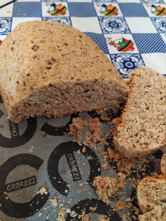 Una foto de Pan Integral con semillas