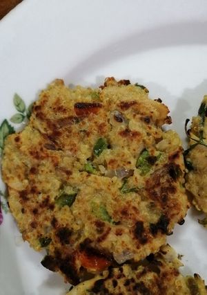 A picture of Quinoa Burger.