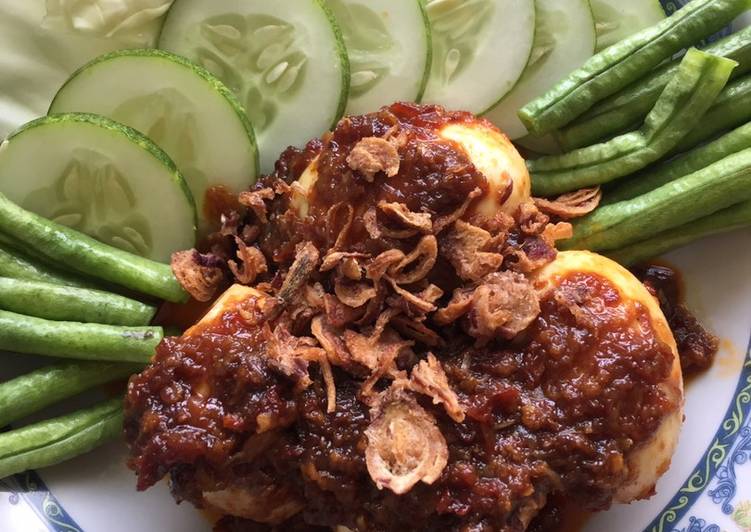 Telor Masak Habang Khas Banjar