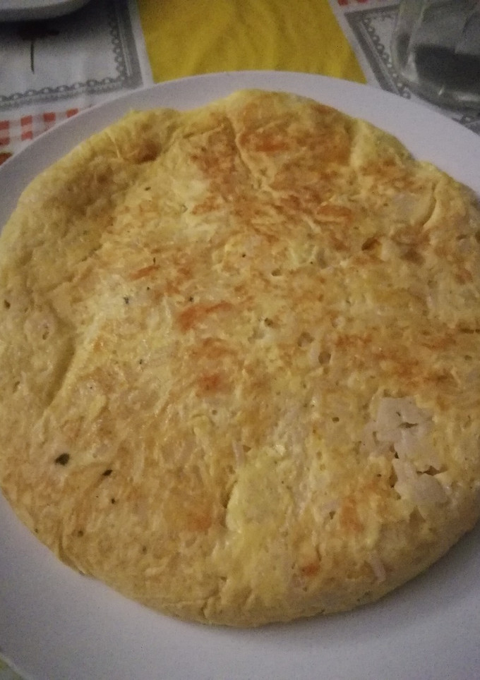 Una foto de Tortilla de arroz 🍚🥚🧀