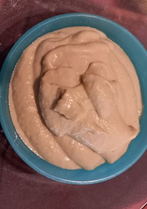 Una foto de Hummus de arvejas