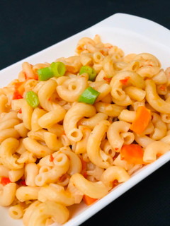 Jollof macaroni ainihin hoton girkin