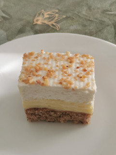 Diós krémes szelet recept fotója