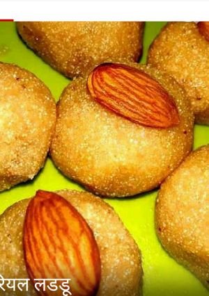 नारियल, सूजी के लड्डू रेसिपी मुख्य फोटो