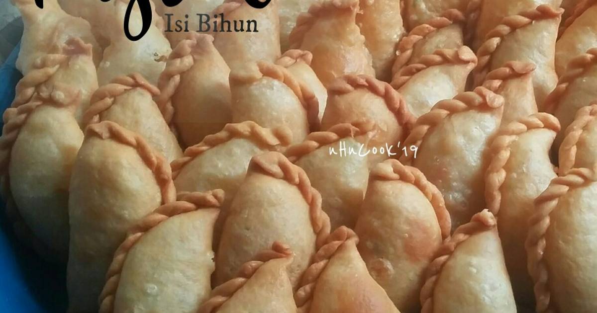 Resep Pastel Isi Bihun Porsi Banyak Tips Menyimpan Pastel Oleh Nhncook Hikmah Cookpad