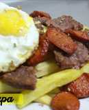 Salchipapa Casera