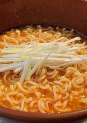 A picture of Spicy Sapporo Ichiban Shio Ramen.