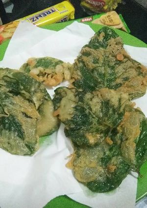 Foto resep KERIPIK BAYAM cemilan sehat SEDERHANA