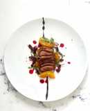 Ức vịt sốt cam đào