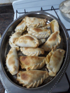Una foto de Empanadas de pollo. Grace