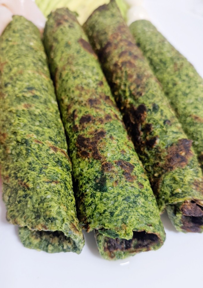 Una foto de Tortillas de acelga con harina de garbanzo y almidón de tapioca