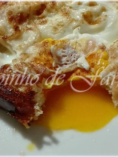 Foto de Ovo no ninho à Ty