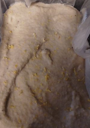 A picture of GF DF Lemon Bars.