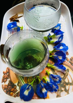 A picture of Butterfly peas Tea.